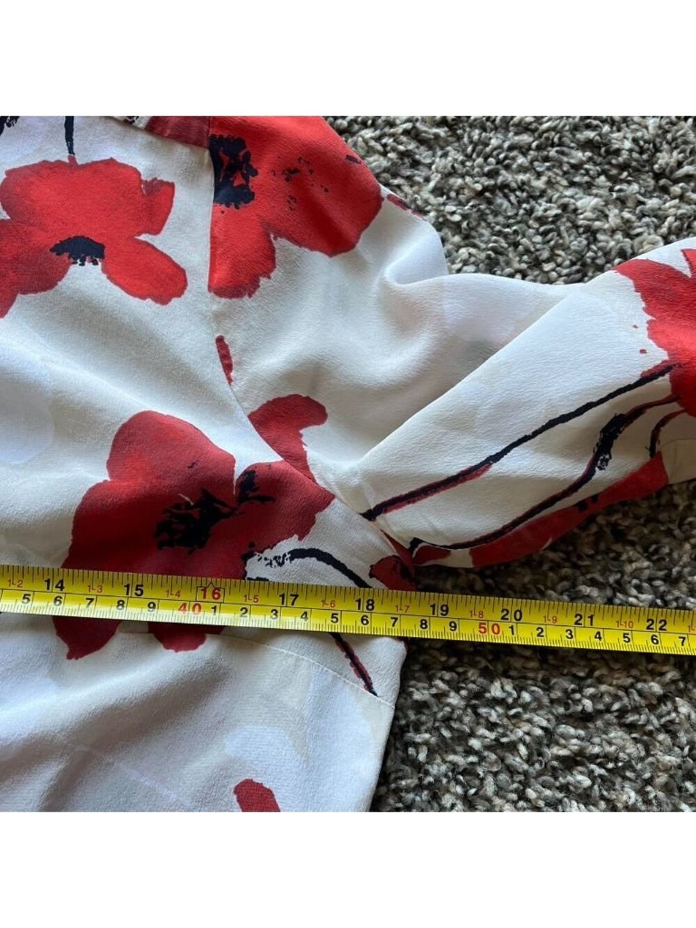 J.Crew 100% Silk Poppy Blouse Size Small Button-up 3/4 Sleeves Spring Soft Girl - Picture 6 of 7